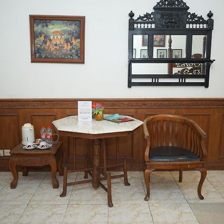 Rumah Pesik Art Heritage Gondowulung Exterior photo