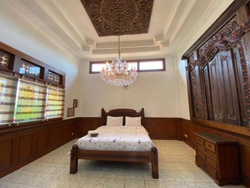 Rumah Pesik Art Heritage Gondowulung Exterior photo